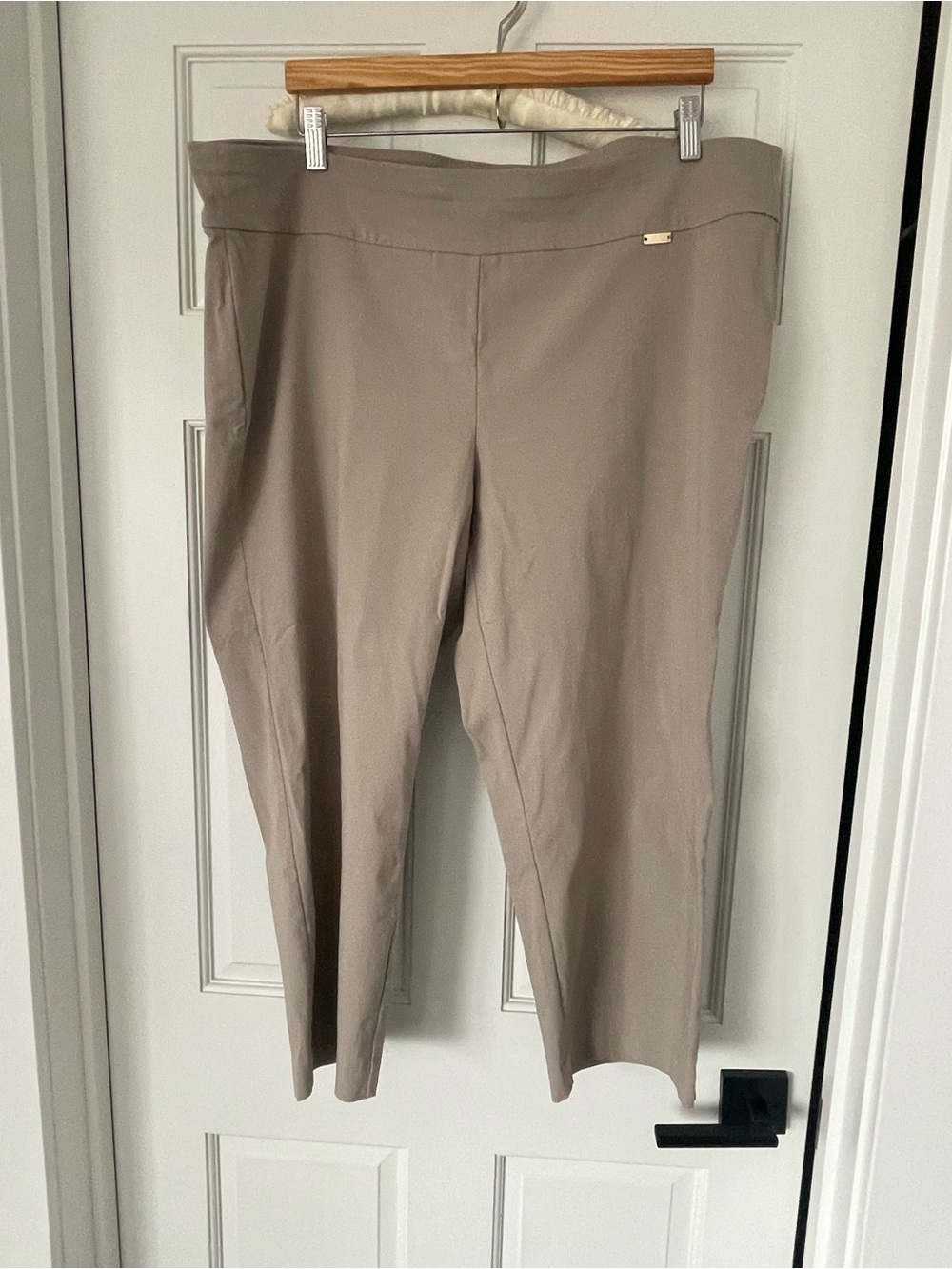 INC International Concepts Taupe Cropped Pull-On Pants